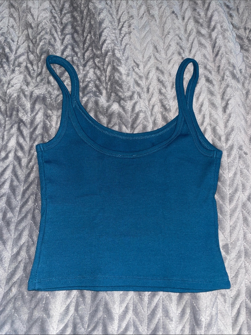 GARAGE Cropped Tank - Picture 3 of 3